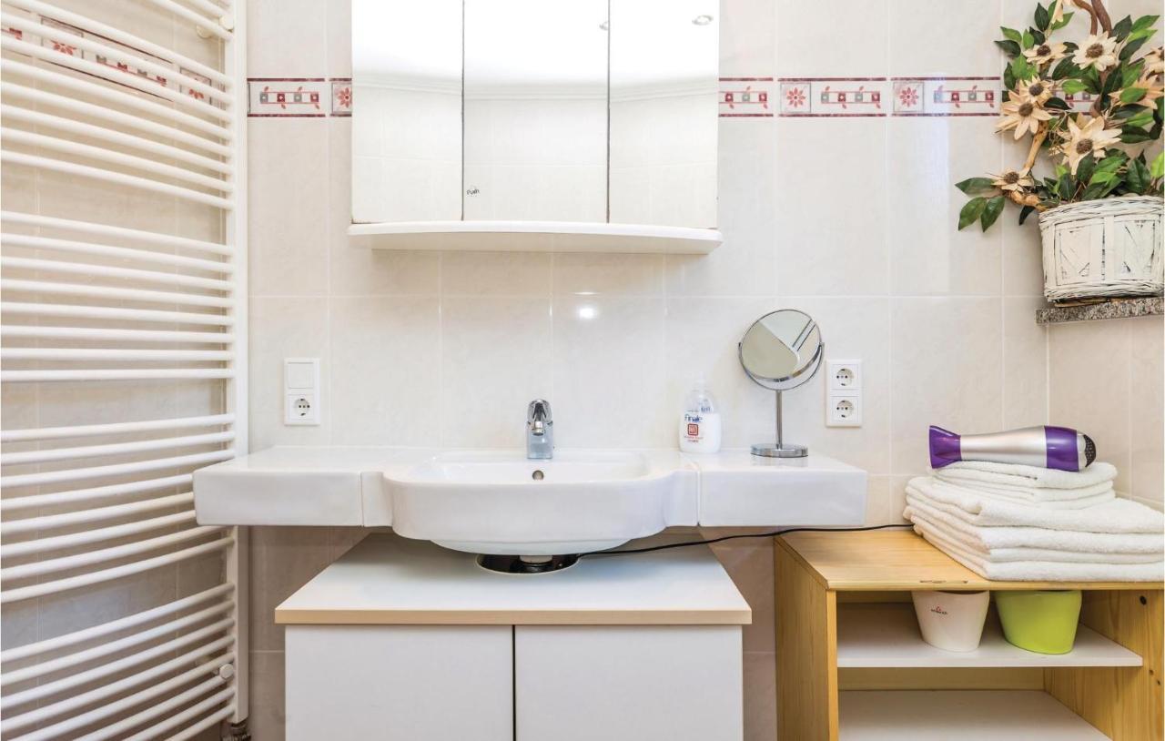 Stunning Apartment In Volosko With House Sea View ภายนอก รูปภาพ