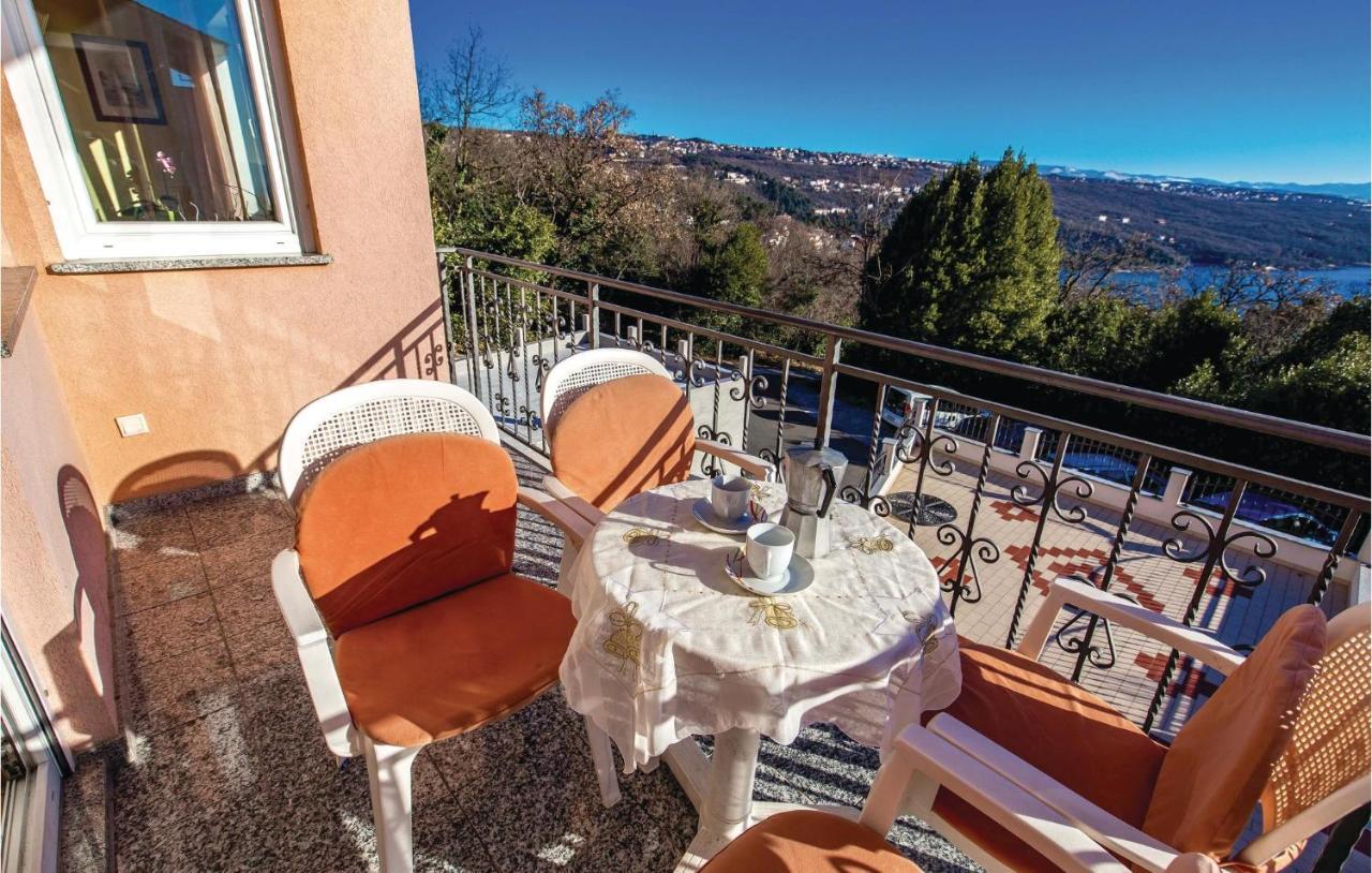 Stunning Apartment In Volosko With House Sea View ภายนอก รูปภาพ